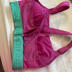 SheFit bra- 3Luxe. Pink was a limited edition color.